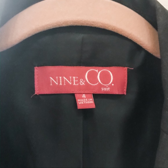 🌹 BOGO 1/2 OFF! Nine & Co. brown skirt suit - Picture 3 of 5